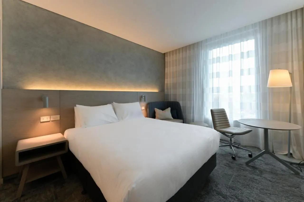 Holiday Inn Express & Suites Sunshine Coast By Ihg Maroochydore