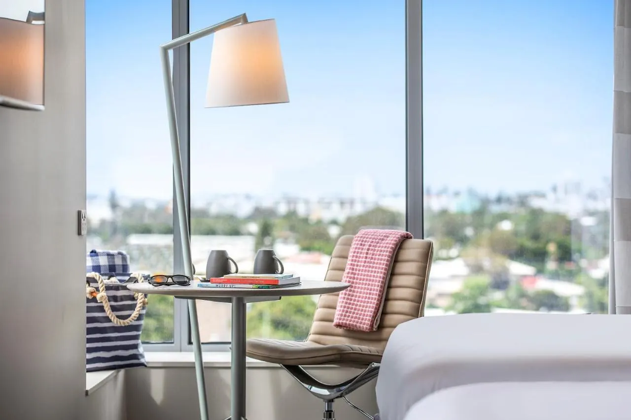 Holiday Inn Express & Suites Sunshine Coast By Ihg Maroochydore Hotel