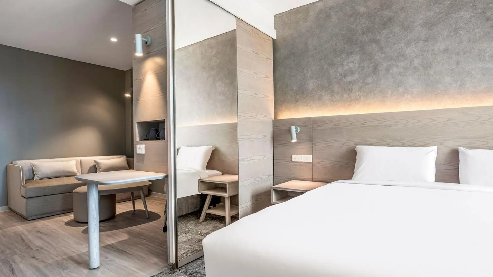 **** Hotel Holiday Inn Express & Suites Sunshine Coast By Ihg Maroochydore Austrálie
