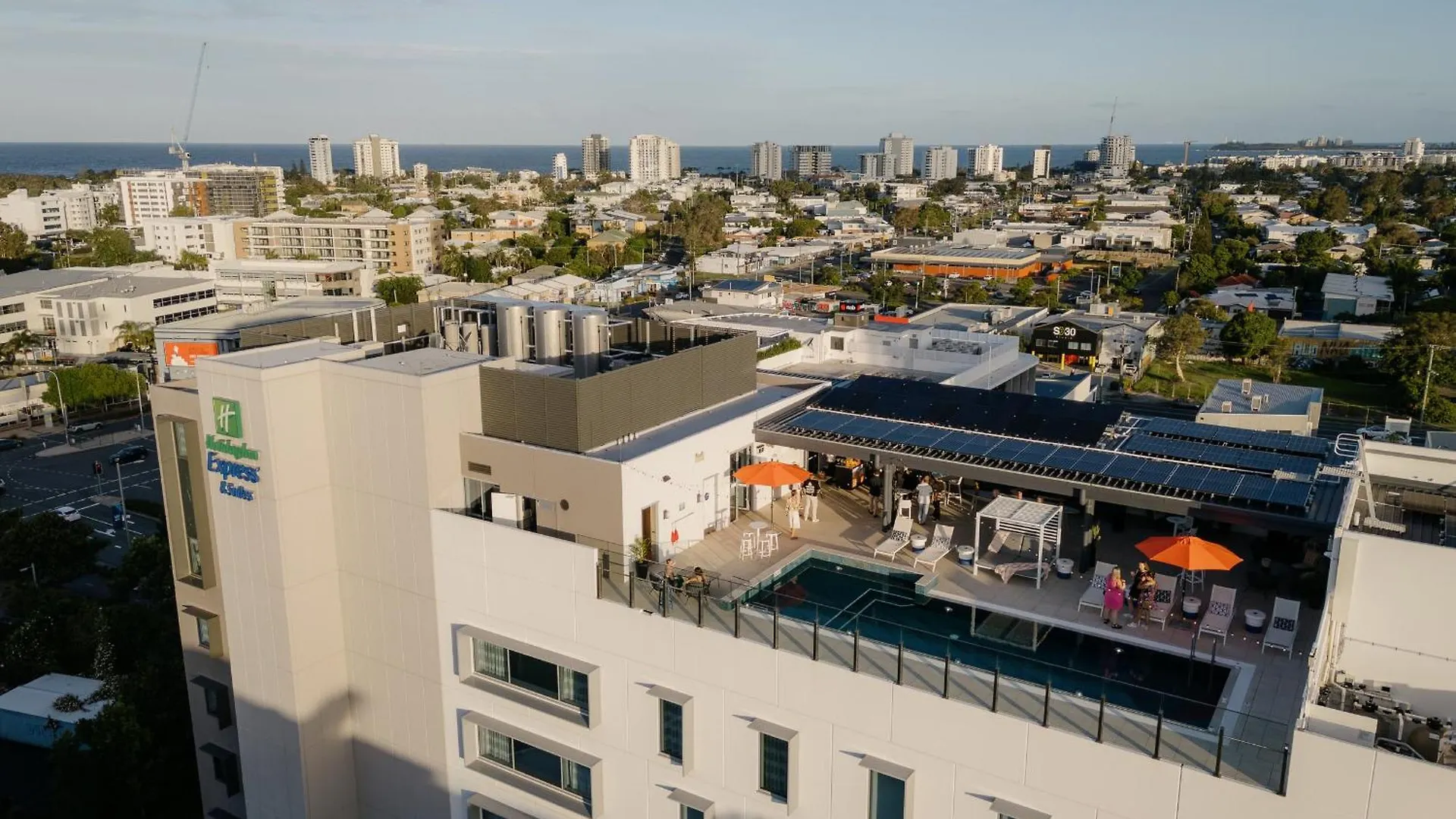 Hotel Holiday Inn Express & Suites Sunshine Coast By Ihg Maroochydore